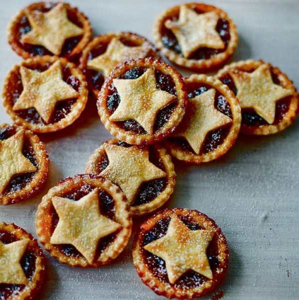 Christmas mince pies - easy and quick to make